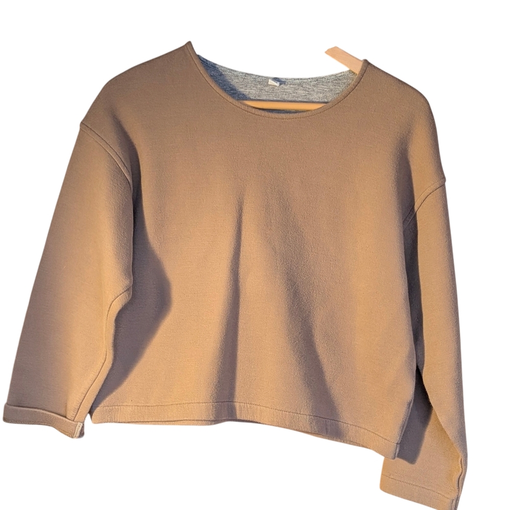 Uniqlo Tan Cropped Sweatshirt Women's S Casual Grunge Skater Classic